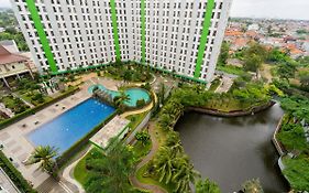 Apartemen Green Lake View Ciputat By Alfa Rooms